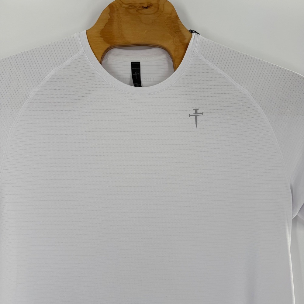 Three Nails Mens White Cross Logo Activewear Training T-Shirt XL NWT - Picture 2 of 6